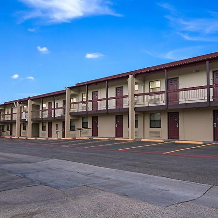 Red Roof Inn North Dallas - Park Central Eksteriør billede