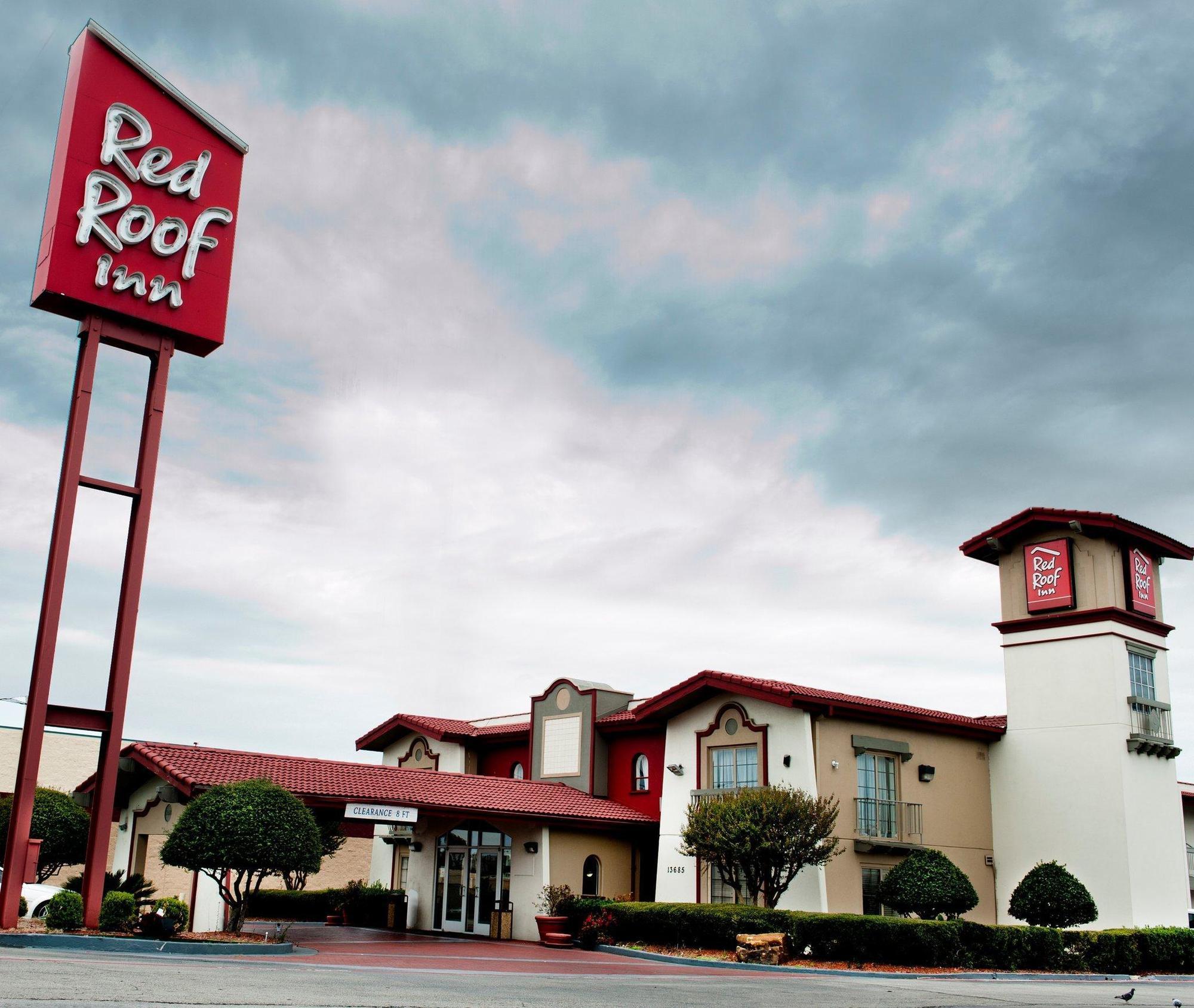 Red Roof Inn North Dallas - Park Central Eksteriør billede